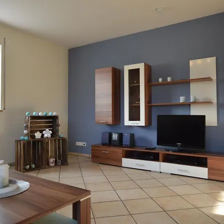 Spacious With Garden In Germany شقة Welschbillig